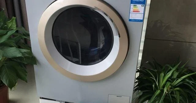 Học người Nhật sử dụng chân đế máy giặt để thu được ngay những lợi ích này